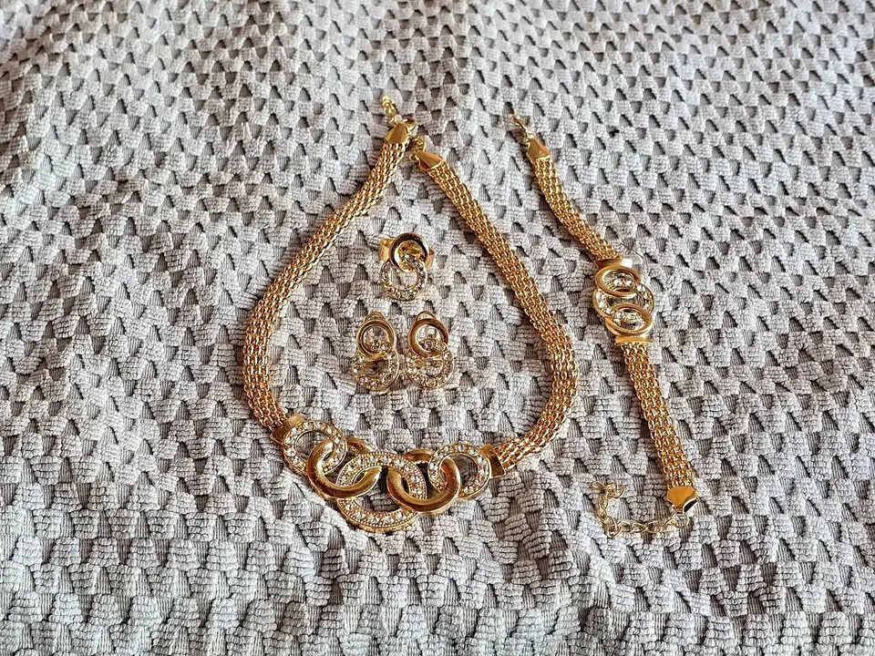 Jewellary Set thumbnail