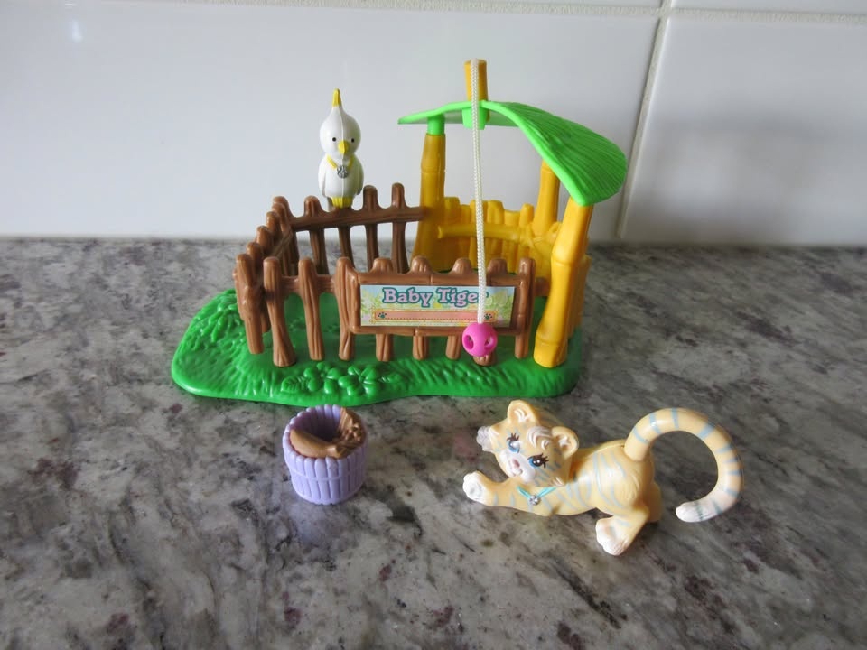 1993 Littlest Pet Shop Zoo - Baby Tiger Playset - photo 4