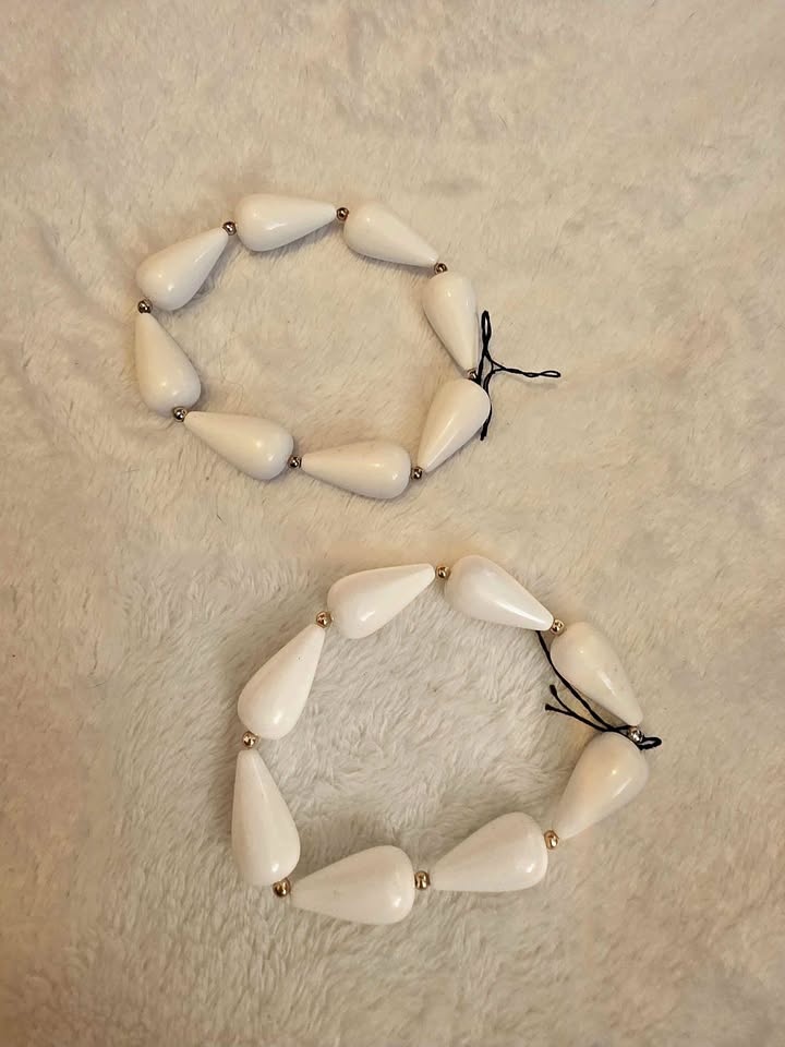 2 white beaded vintage bracelets