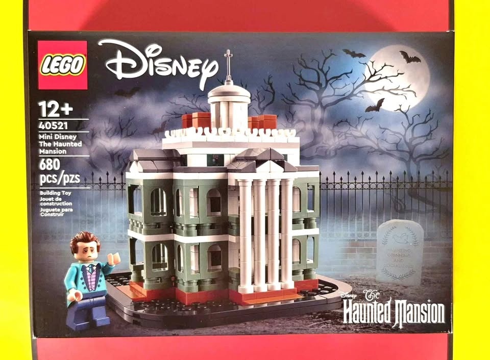 Lego Disney 40521 Mini Haunted Mansion w/ Butler Retired 2023 Pi