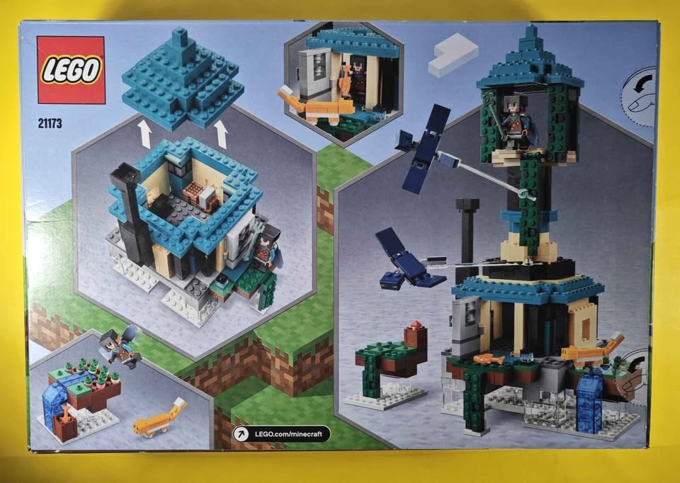 Lego Minecraft 21173 The Sky Tower w/ Pilot Retired 2022 Pickup@ - photo 2