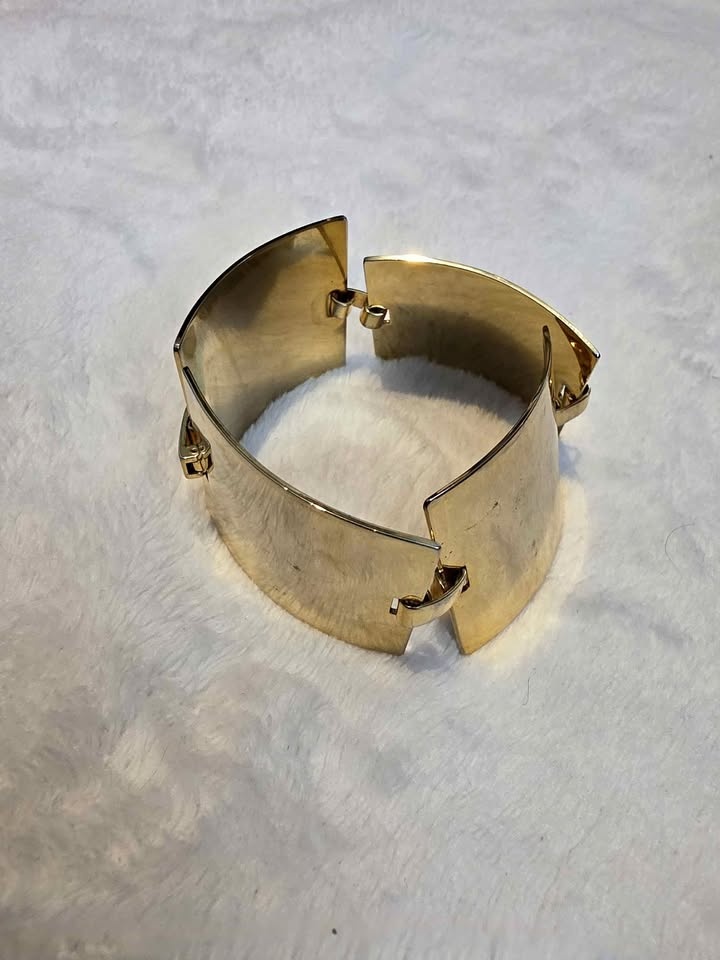 Vintage Gold bracelet cuff