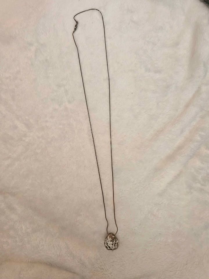 Disco like pendant Vintage Necklace - photo 2