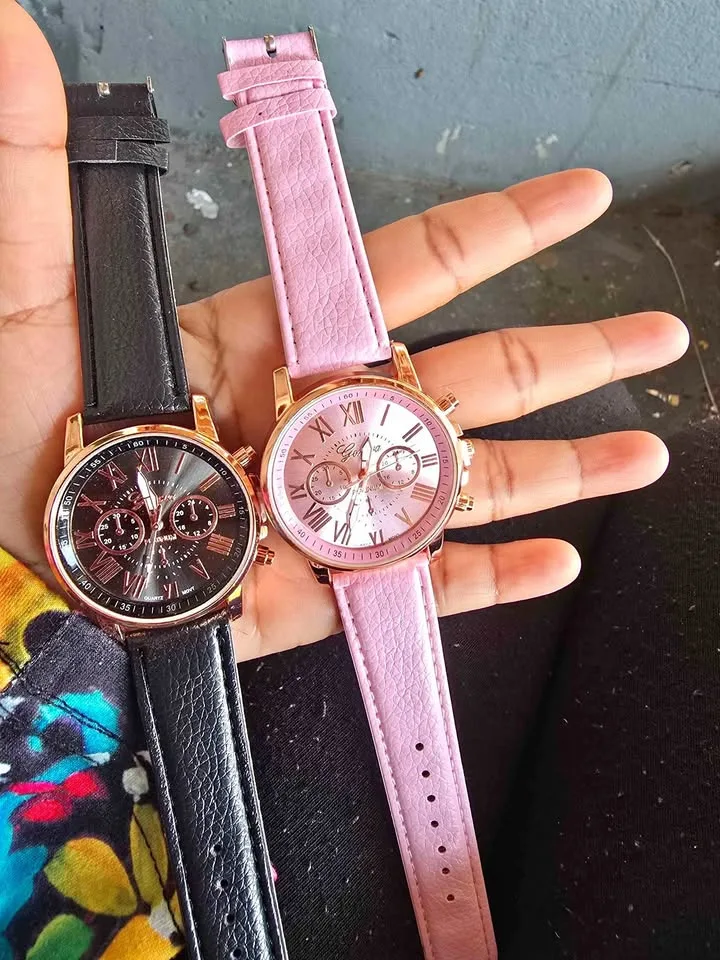 2 Pcs Ladies Watch Set thumbnail