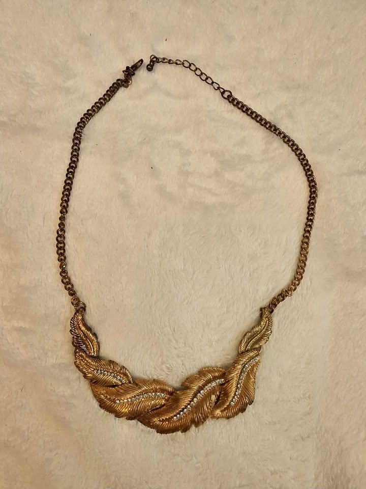 Vintage Feather Choker