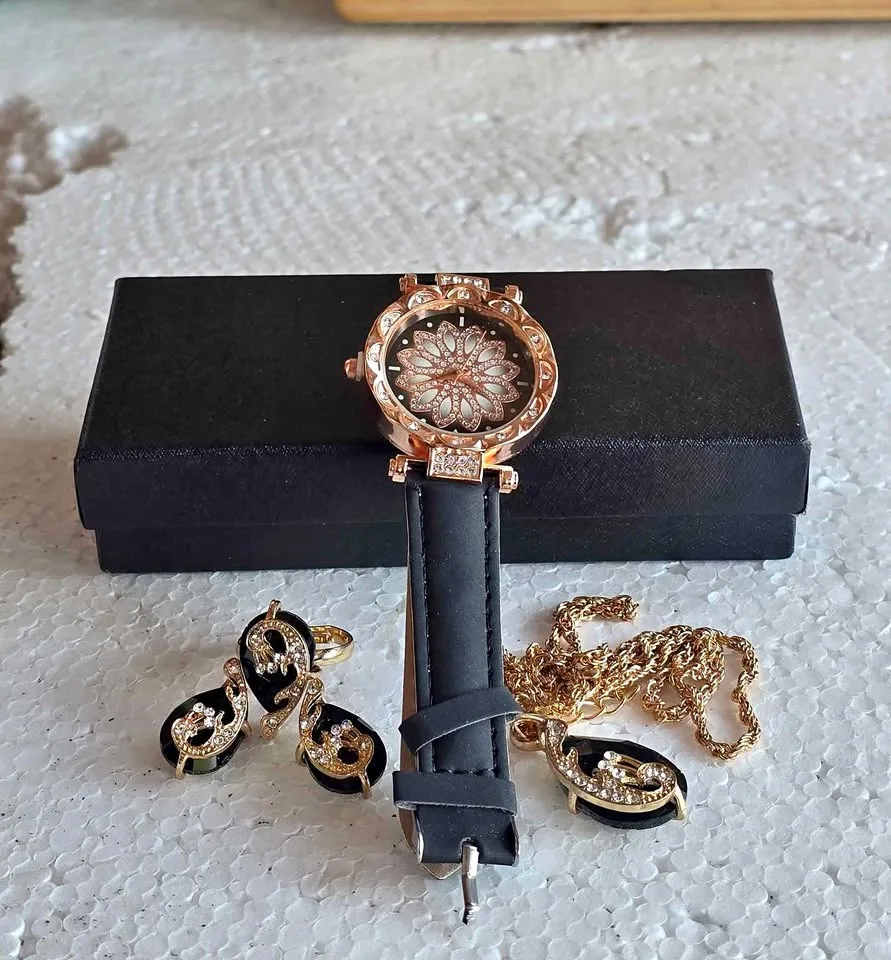 Women's watch and Jewellery Set thumbnail