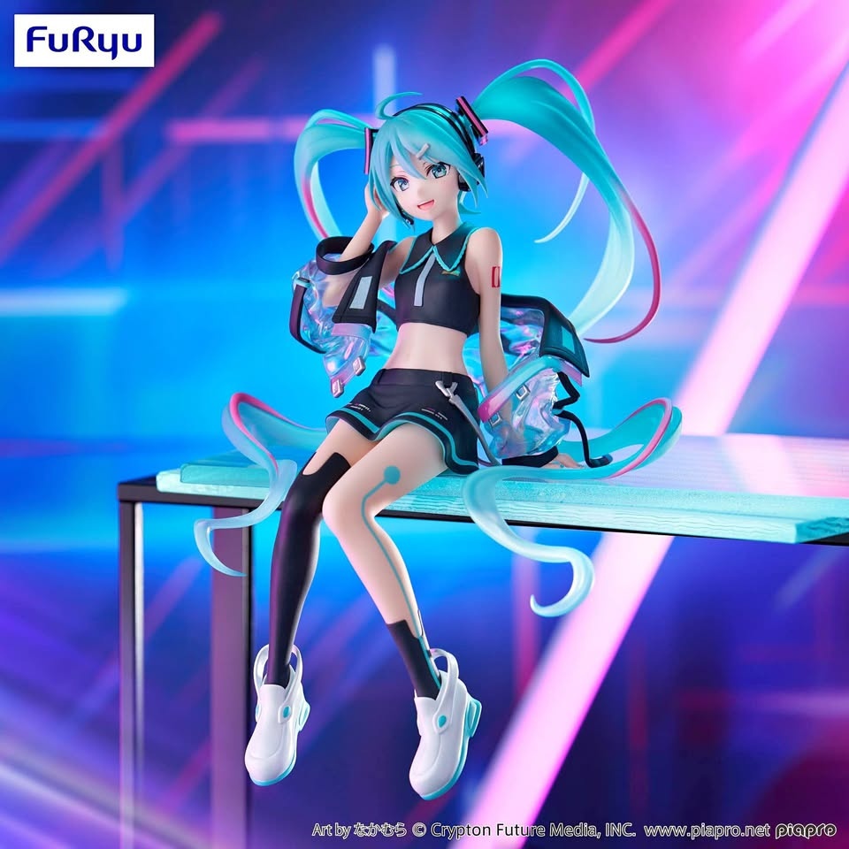 Hatsune Miku Neon Cyber Figure (with box)