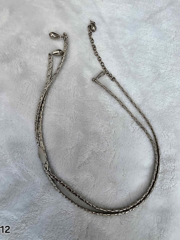 Two chain silver choker