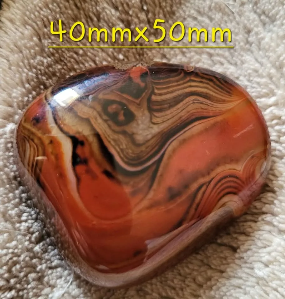 Sardonyx Crystal Palm Stone thumbnail
