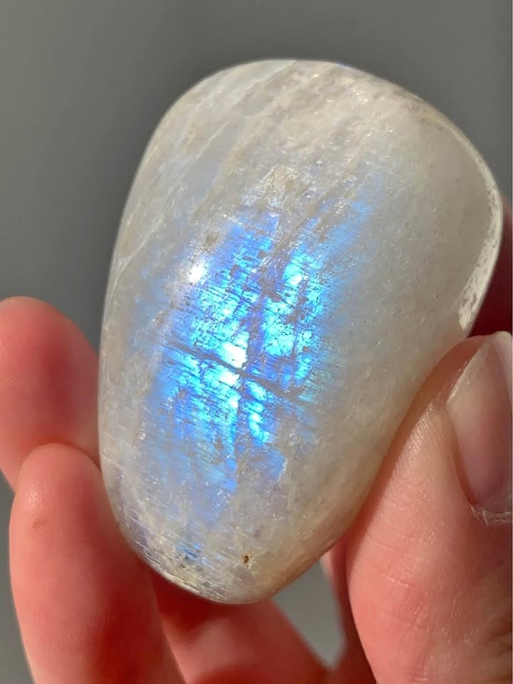 Blue Flash White Moonstone Tumbled Pocket Stone