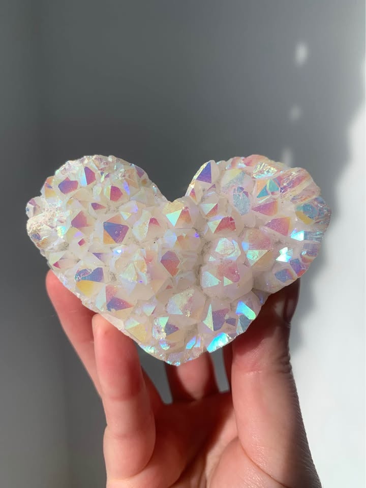 Beautiful Aura Quartz Heart Cluster - photo 2