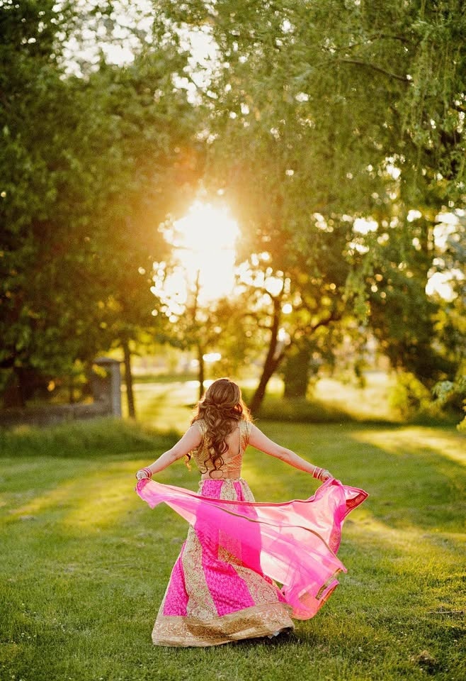 Pink & Gold Lehenga – Gorgeous Design