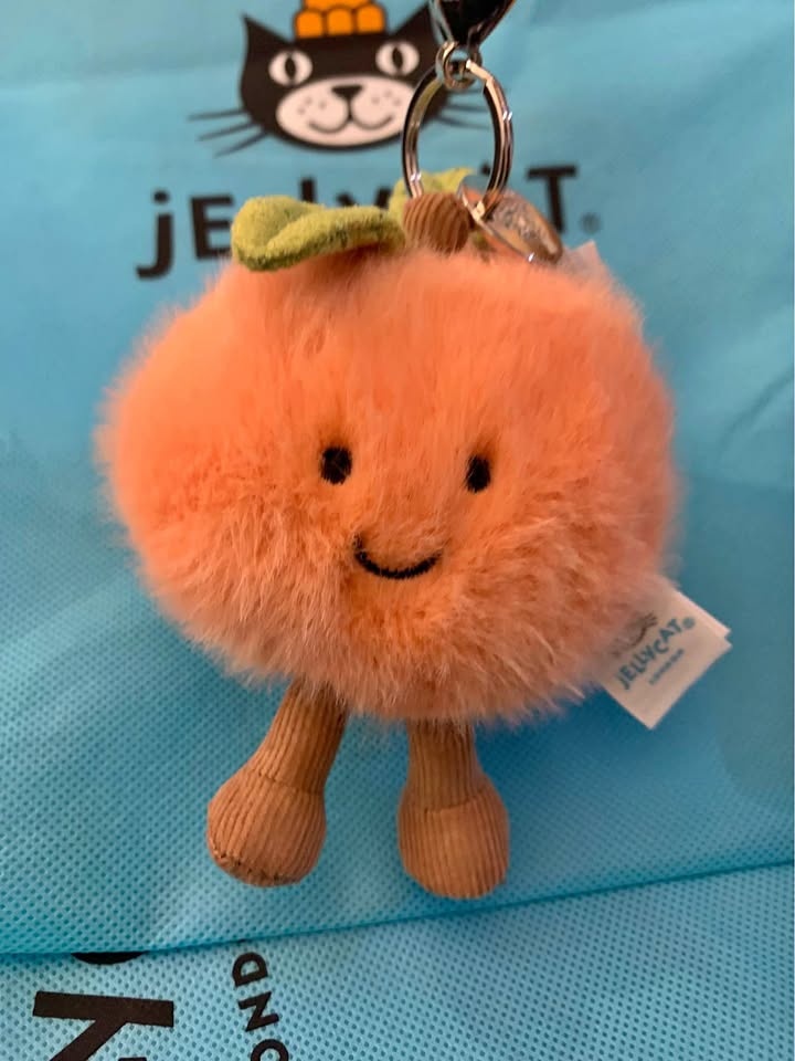 Jellycat Amuseables Peach Bag Charm (BNWT)