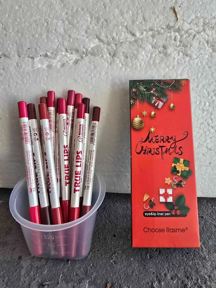 Eyliner and Lipliner Pencil thumbnail