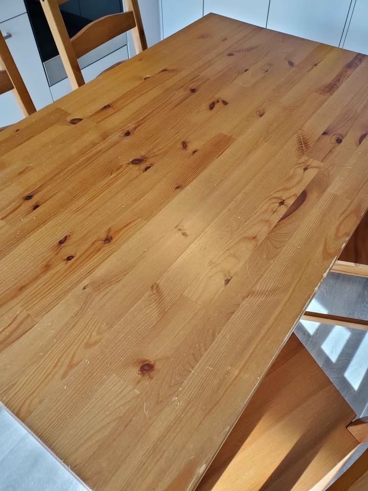 Ikea Dining Table with 4 Chairs Set (Pick up on 3 Mar) - photo 2