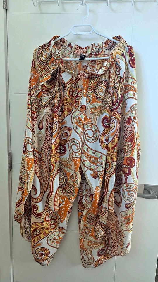 Wide-Leg Paisley Palazzo Pants