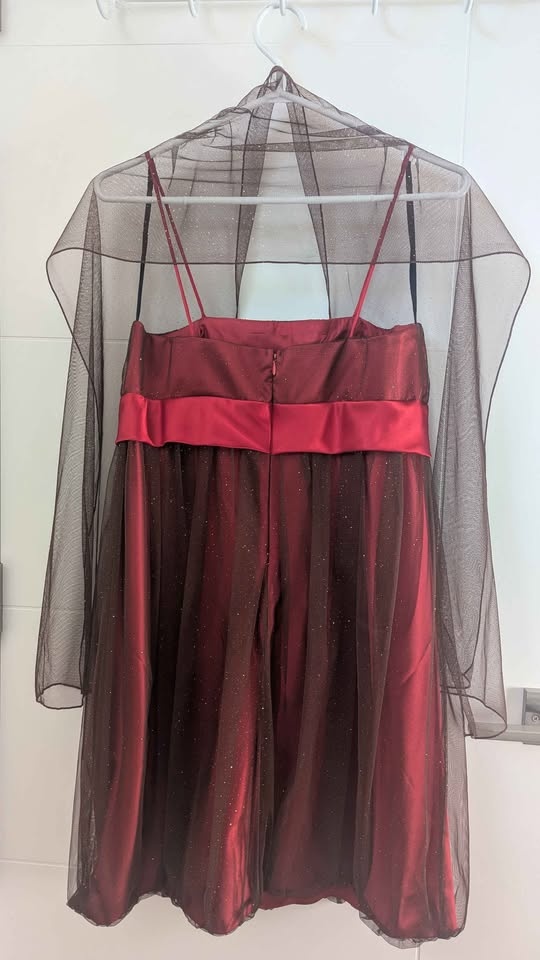 Stunning Burgundy & Shimmer Tulle Cocktail Dress with Shawl - photo 2