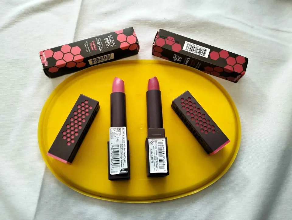 Burts Bees Original Lipstick (2Pc) thumbnail