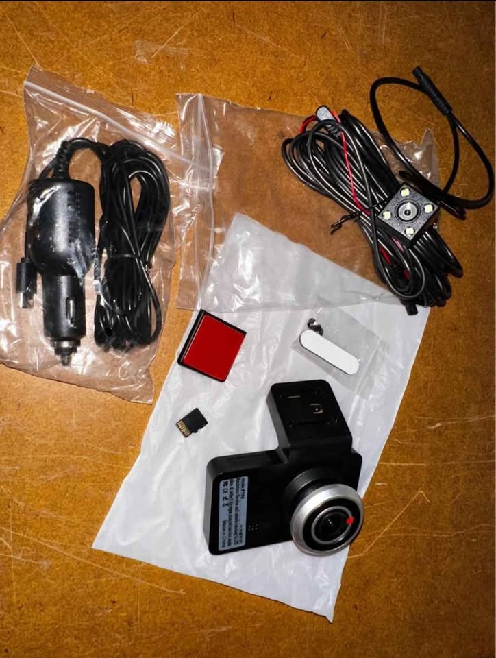 Dashcam with 32GB or 64GB Card Included - photo 3