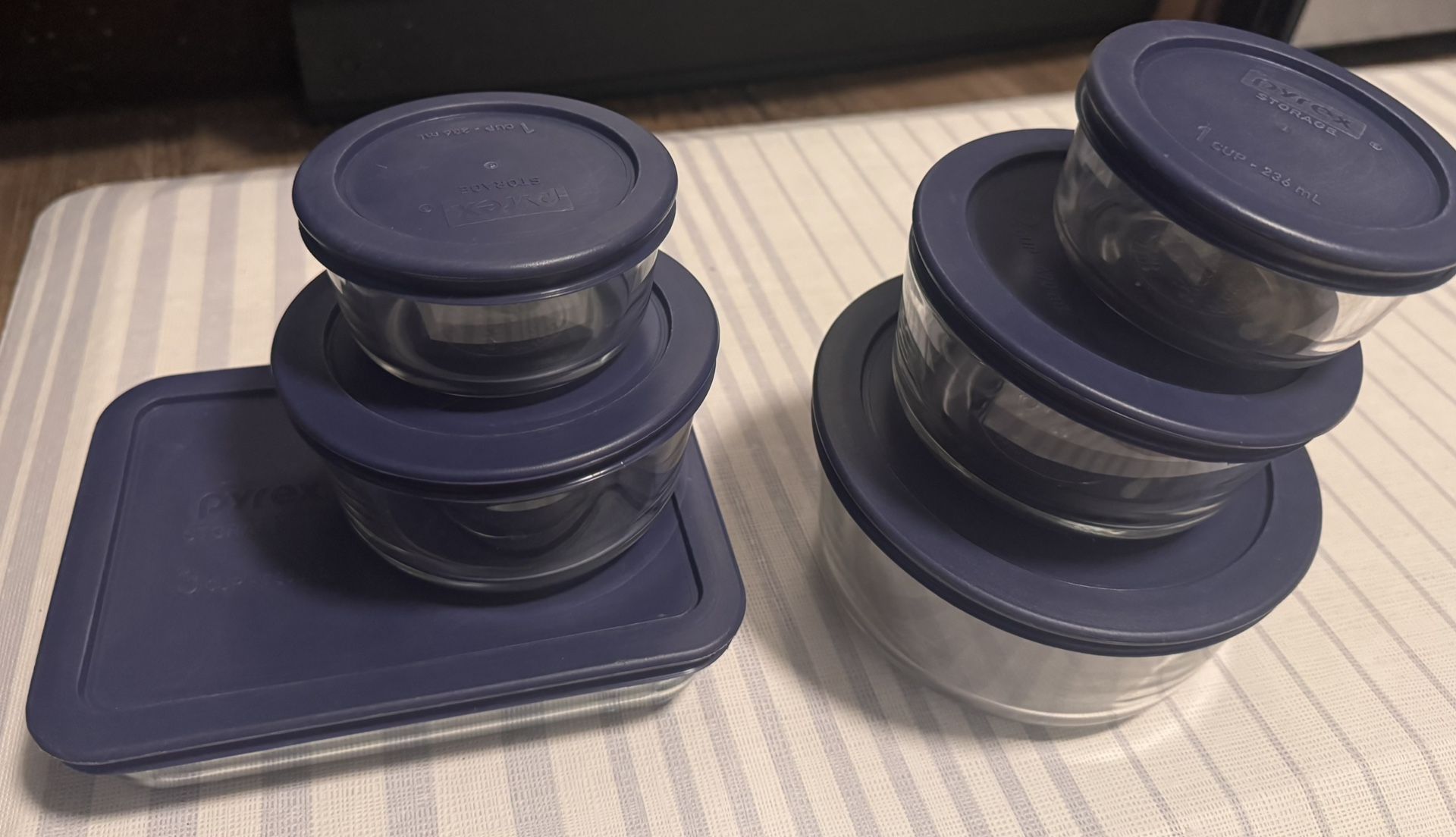 Pyrex Storage Container Set - photo 2