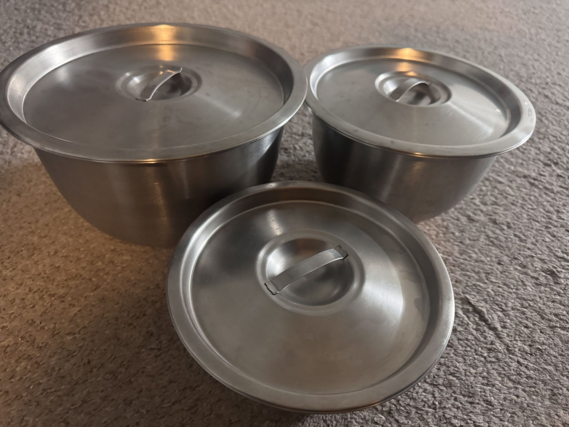 Stainless Steel Bowls with Lids