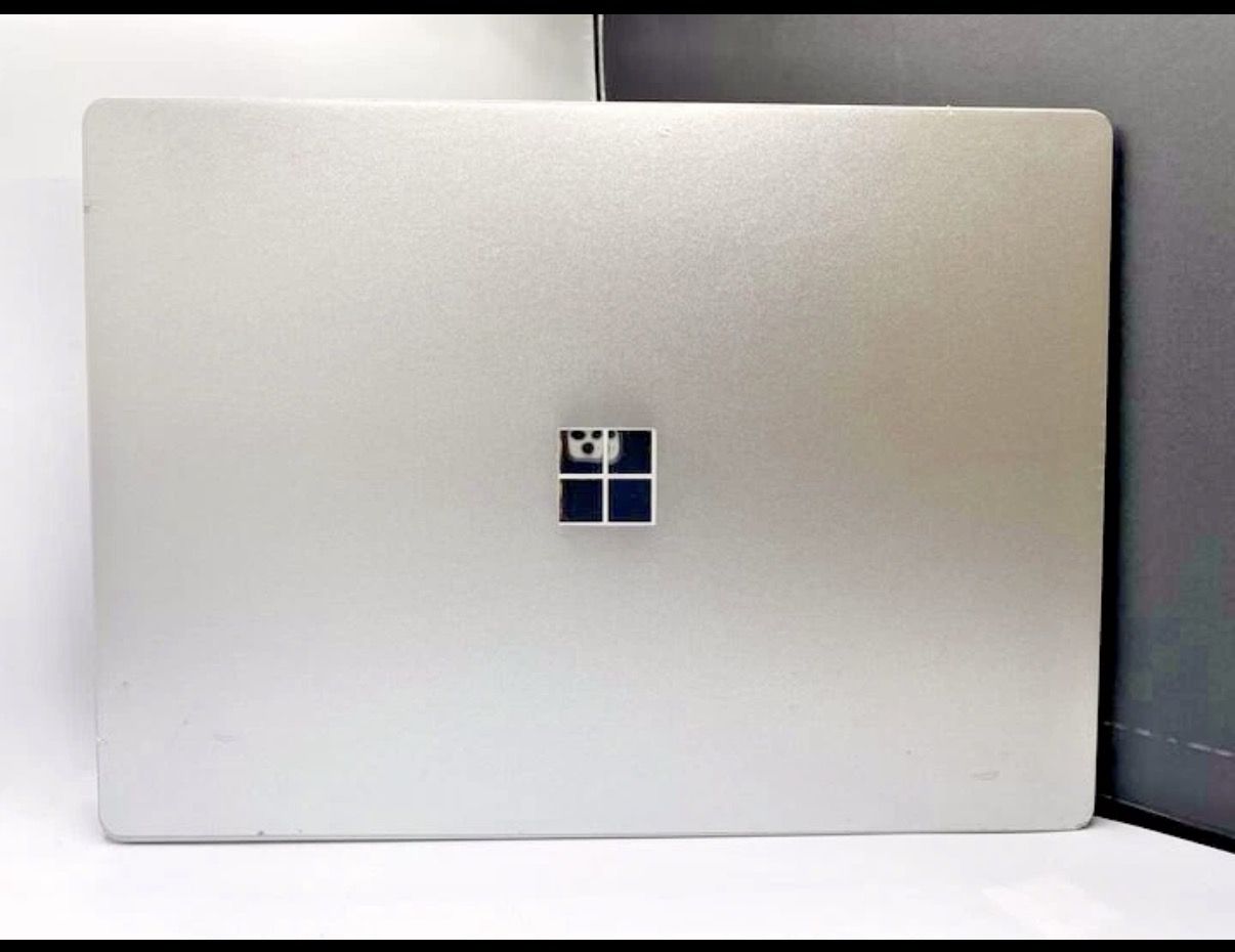 Microsoft Surface Laptop 2 - i5, 8GB RAM, 256GB SSD - photo 5