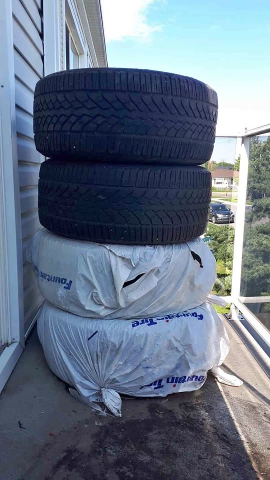 Yokohama Geolandar 275/55 R17 All Season Tires