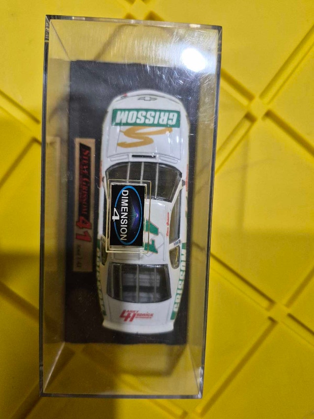 Steve Grissom #41 Diecast Car - photo 2