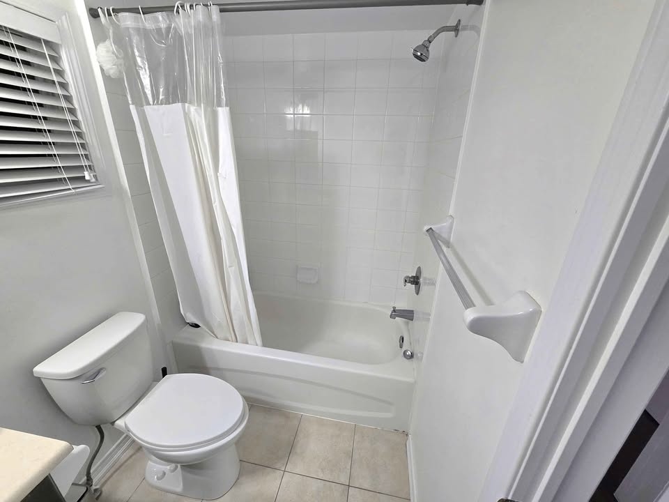 1 Bed 1 Bath Townhouse for Rent - photo 5