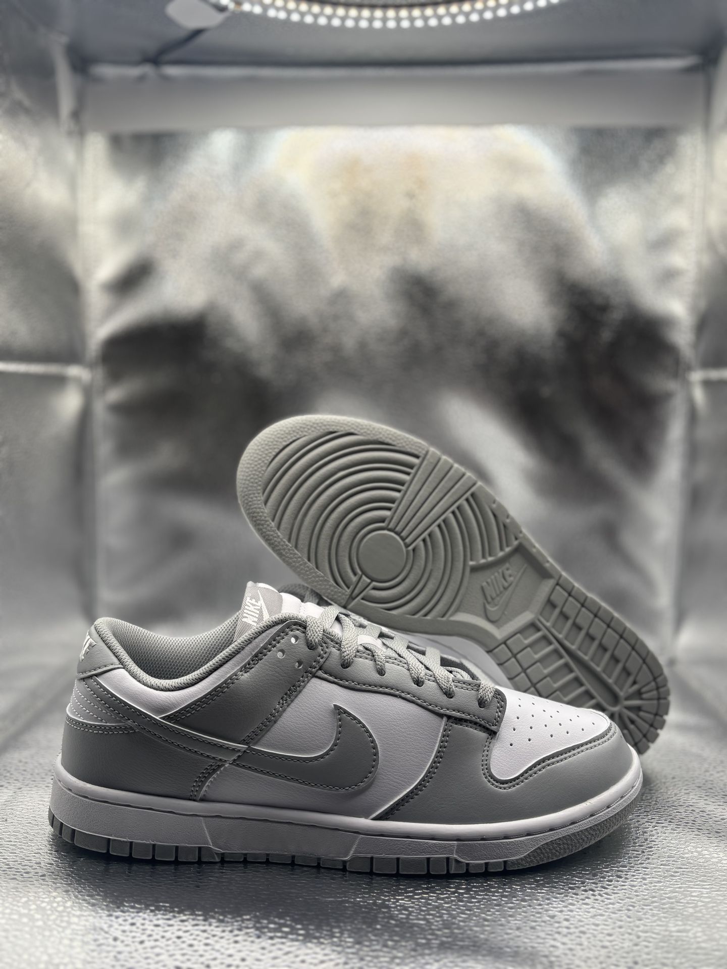 Nike Dunk Low Light Smoke Grey