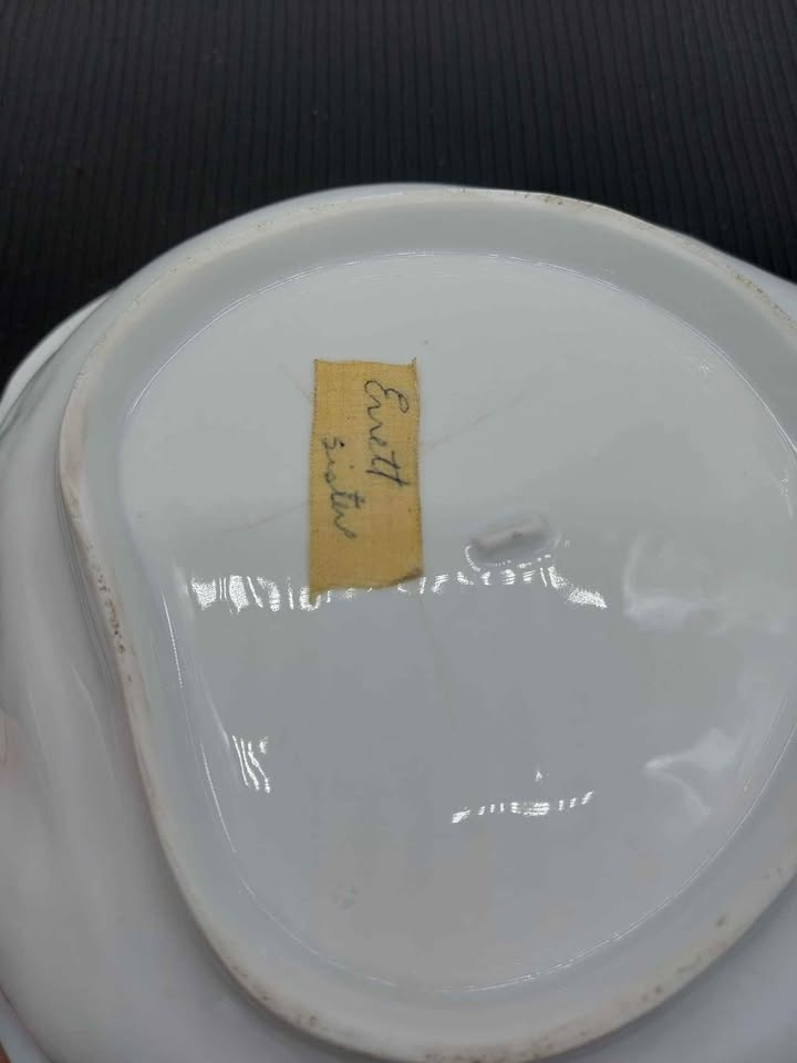 Big Vintage or Antique Floral Bowl - photo 5