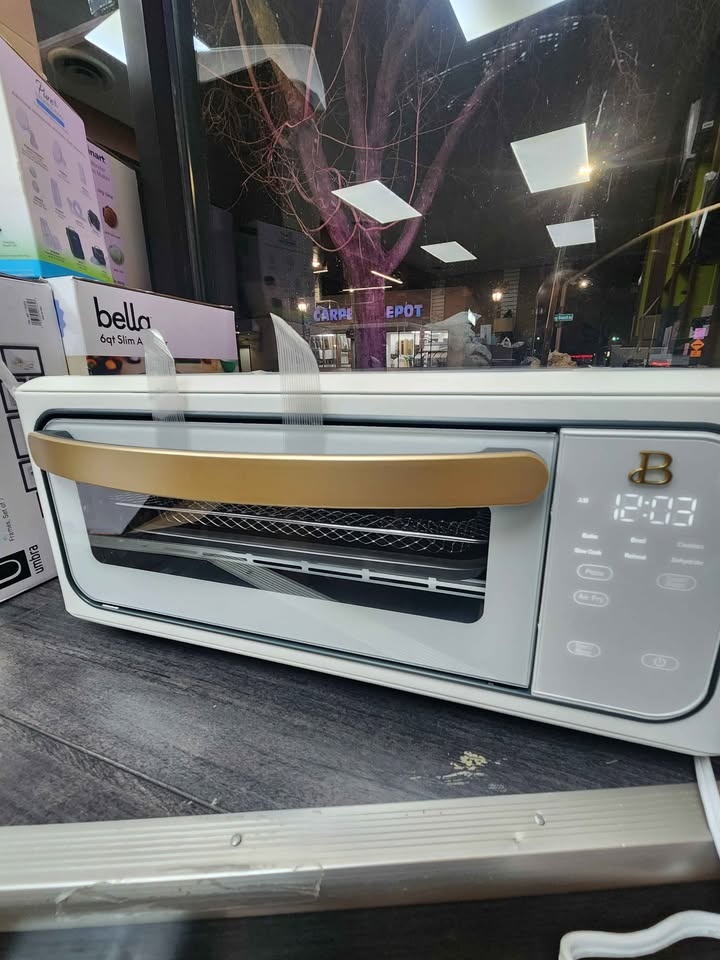 Drew Barrymore Air Fryer Toaster Oven - photo 3