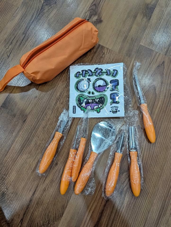 New Heavy Duty Stainless Steel 7 Pcs Pumpkin Carving Tools w/ St