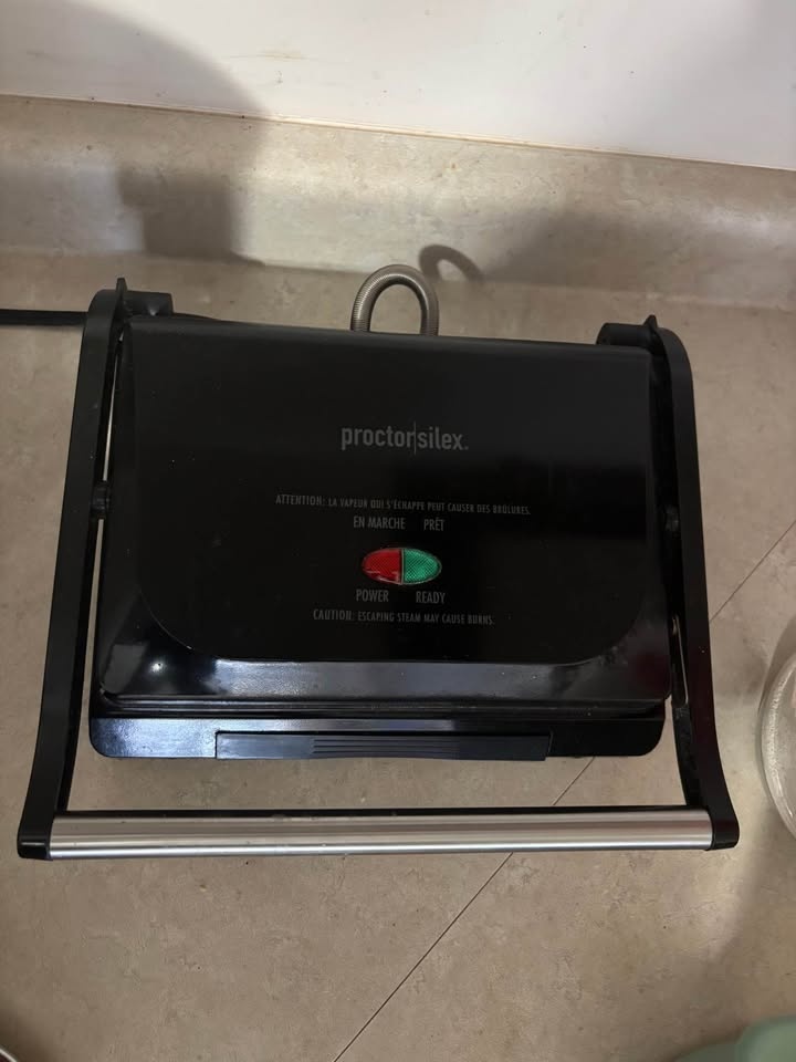 Toaster/Panini Press - photo 3