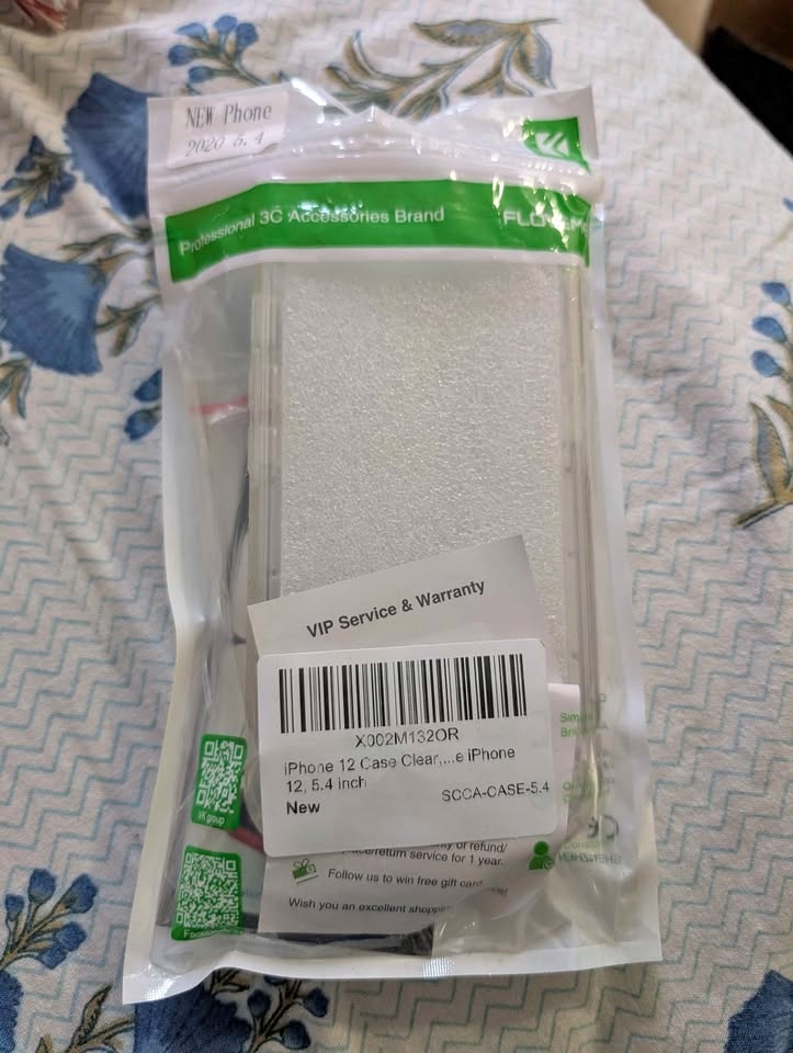 iPhone 12 Clear hard case