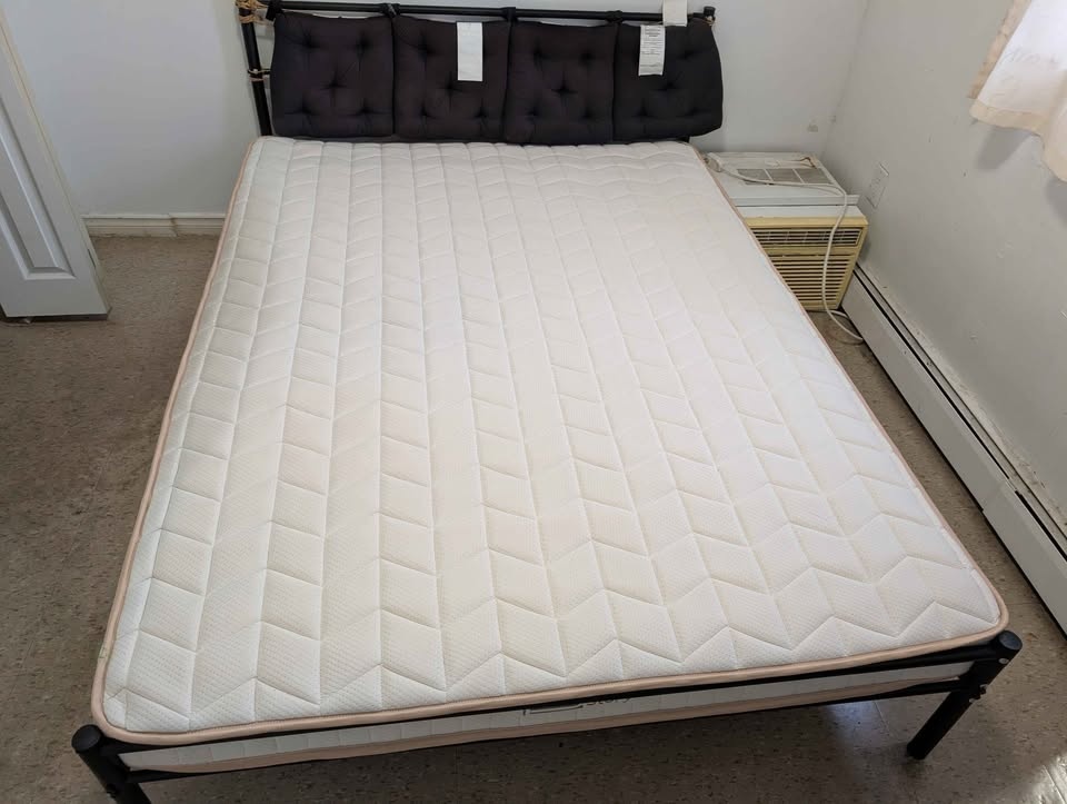 Queen spring mattress 6" - photo 3