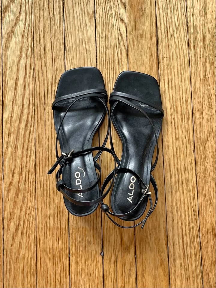 Aldo Strappy Low Heel Size 6