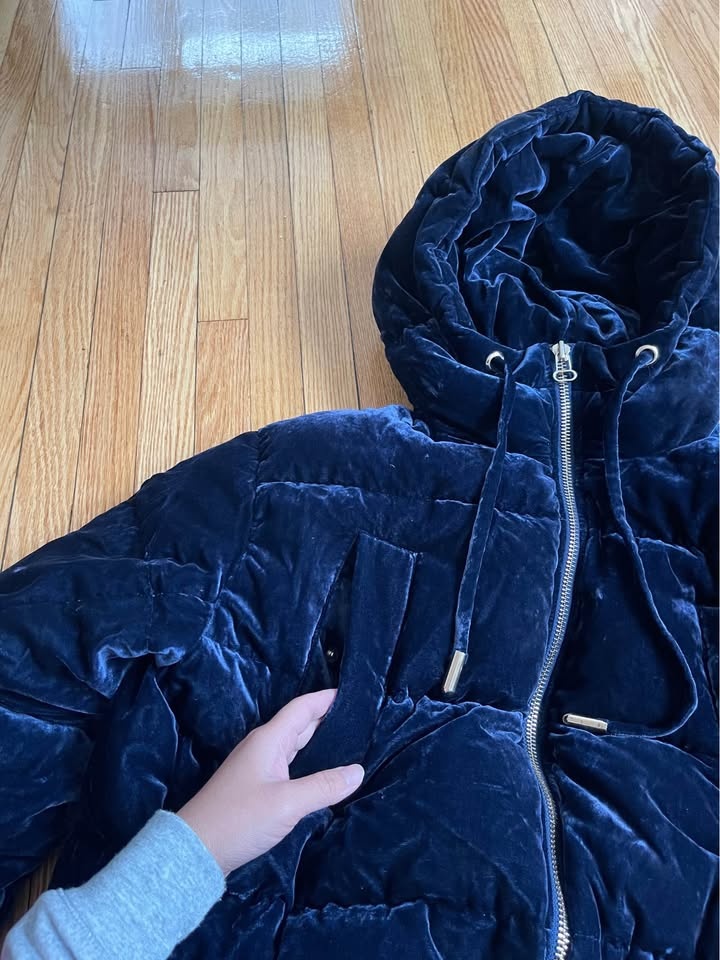 Mo&Co Navy Velvet Puffer - photo 2