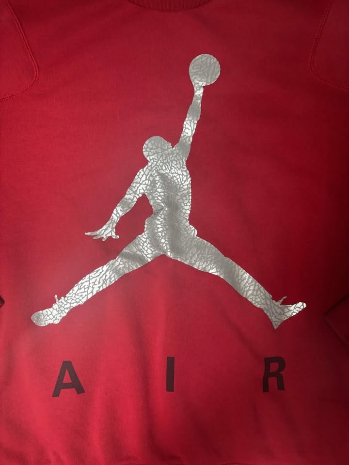 Air Jordan Red Jumpman Crewneck Sweatshirt – Like New - photo 3