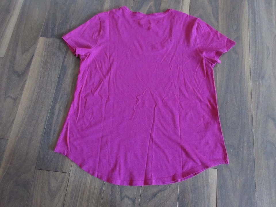 Ladies Large T-Shirt and Shorts - photo 4