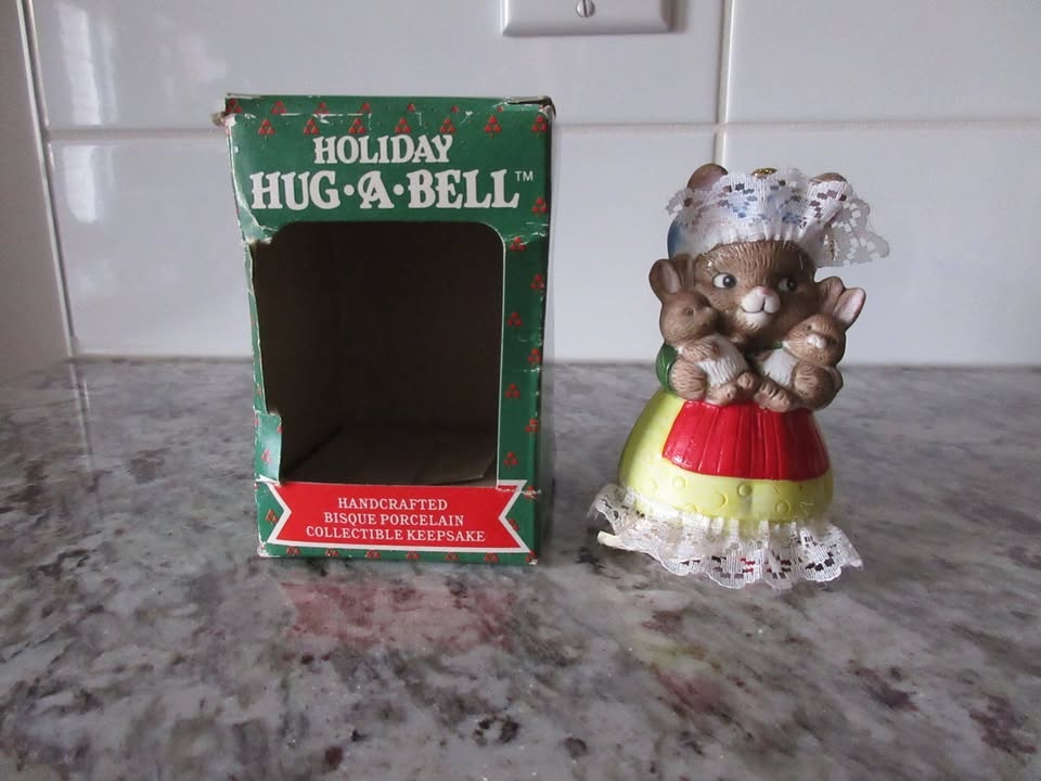 Vintage Christmas Ornaments - Chimers (Set of 4) - photo 2