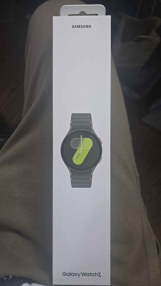 New in box - Samsung Galaxy Watch7 44mm LTE WIFI Bluetooth Smart - photo 2