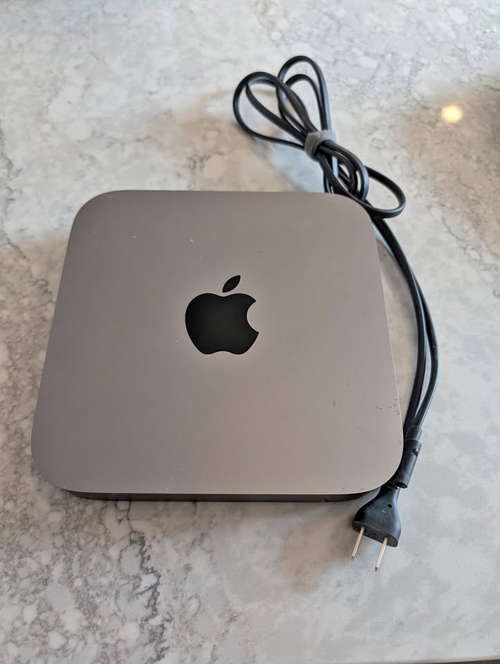 Apple Mac Mini (Late 2020)