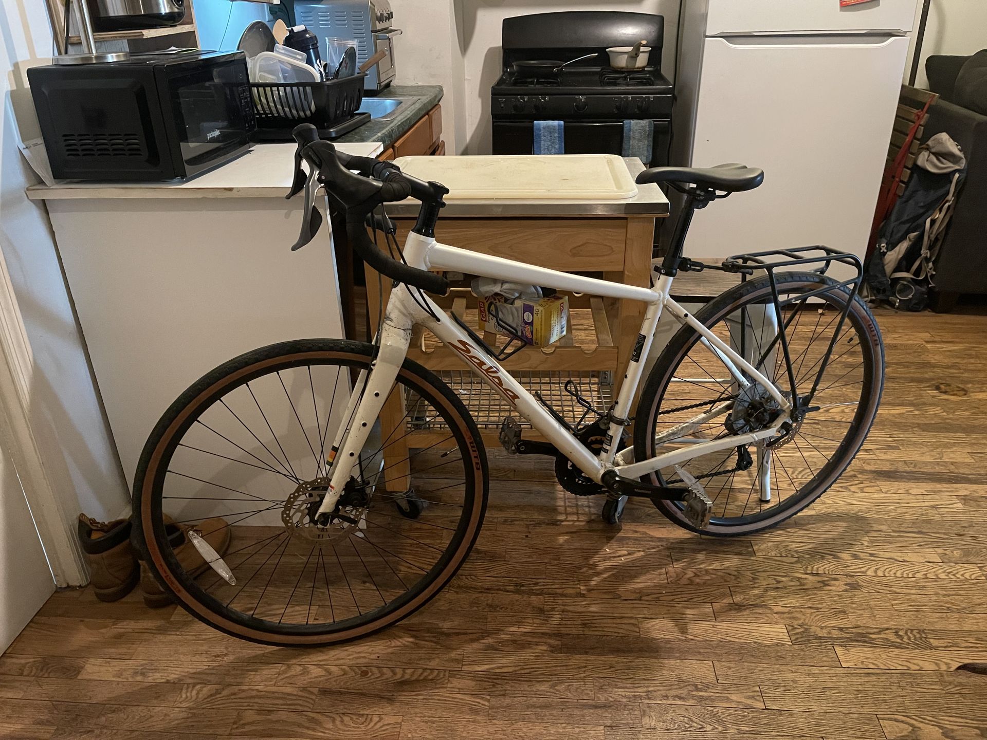 Salsa Journeyer Claris 700 Bicycle (size 57)