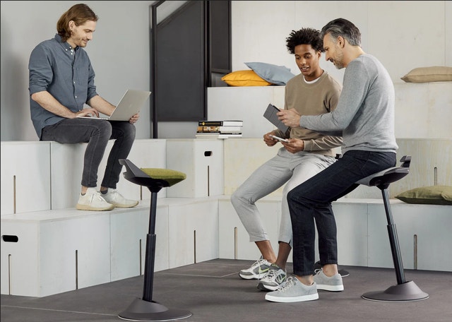 Aeris Muvman Sit/Stand Stool for Standing Desks (New) - photo 4