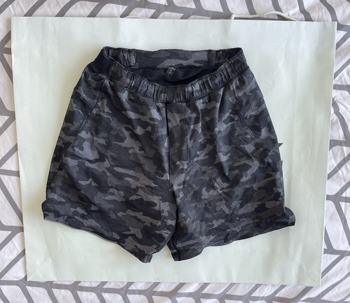 Lululemon Shorts Grey Camo Sz M 100% Authentic