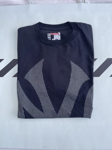 New York Yankees Studded T Shirt Sz M 100 % Authentic - photo 3