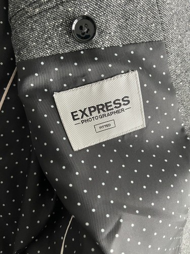 Express Dark Grey Blazer Sz 40R 100 % Authentic - photo 4