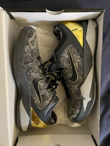 Size 11 - Nike Zoom Kobe 7 System Prelude