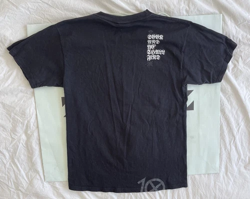 10 Deep Sneaker Shrine T Shirt Black Sz M 100% Authentic - photo 2